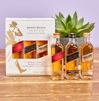 Tap to view Johnnie Walker Whisky Miniature Taster Set