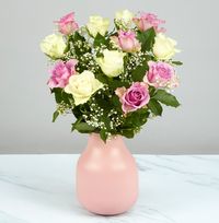 Tap to view Splendid White & Lilac Rose Bouquet