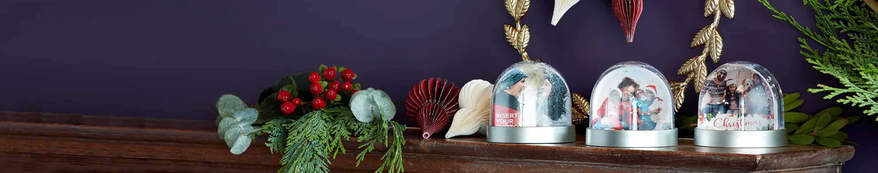 Personalised Snow Globes
