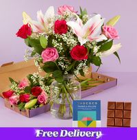 Tap to view The Lily & Rose Letterbox with Chococo Thank You Bar
