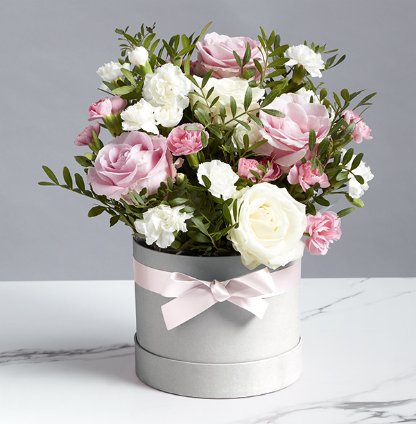 The Luxury Rose Hatbox