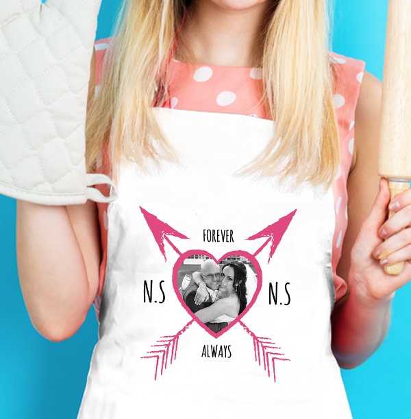ZDISC Bows & Arrows Personalised Apron