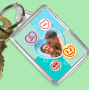 Swizzels Love Hearts Hugs Keyring