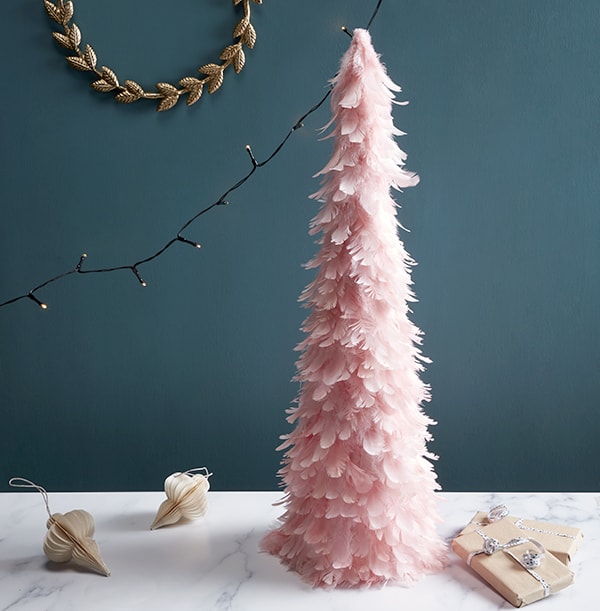ZDISC Pink Feather Christmas Tree