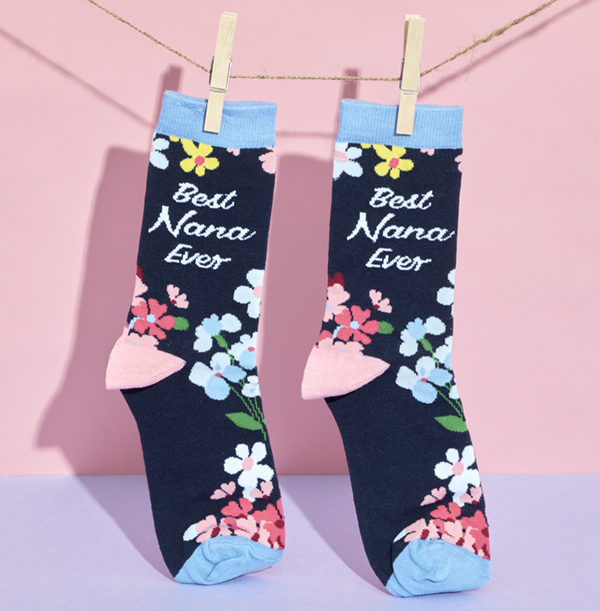 ZDISC dies Best Nana Ever Socks Size 4-8