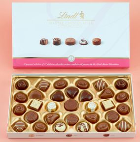 Photo of Lindt Master Chocolatier Collection Box