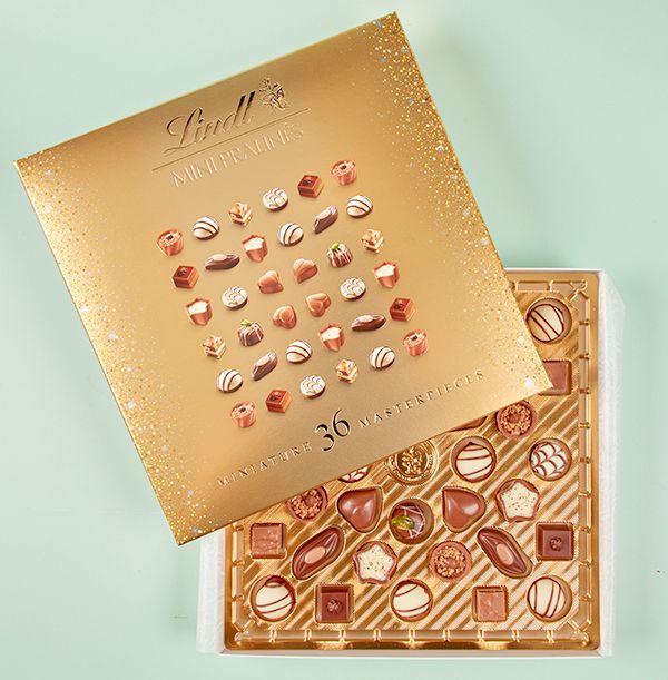 Photo of Lindt Mini Pralines Gift Box