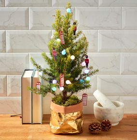 Best of British Multi Coloured Letterbox Christmas Tree