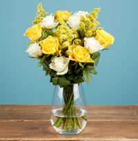 Tap to view White and Yellow Rose Bouquet
