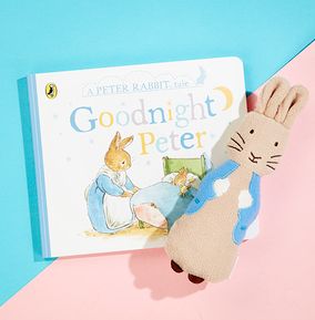 Peter Rabbit Snuggle Set