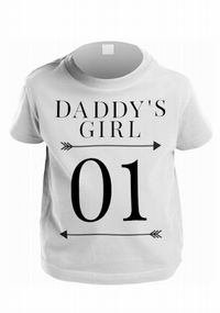 Daddy's Girl 01 Personalised T-Shirt